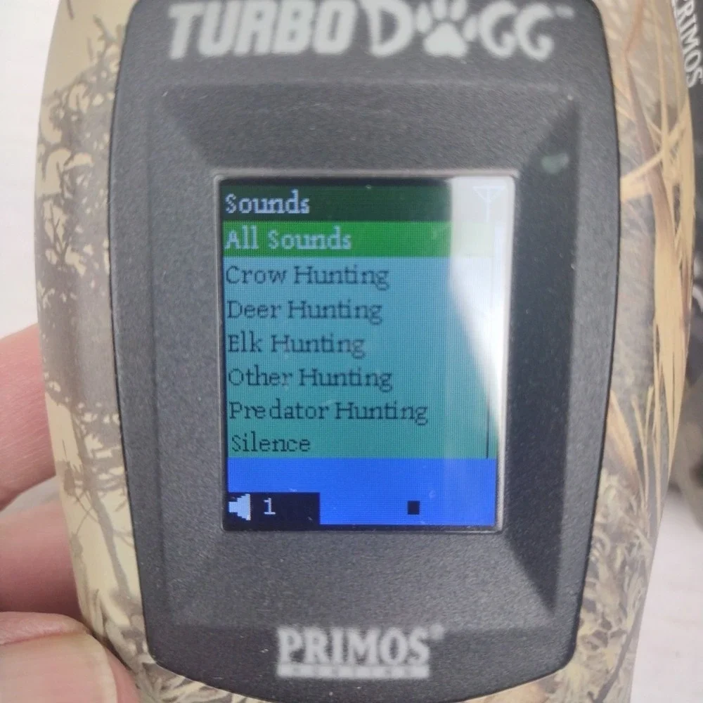 Primos Hunting 3755-S Turbo Dogg Predator Game Animal Call Camouflage Remote